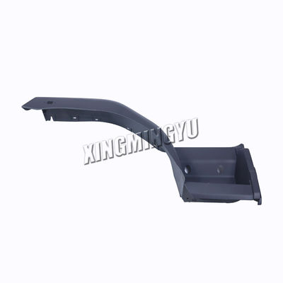 Ursprung in China Neuer Kunststoff-Fender-Frontteil für Dongfeng Chenglong 609 Lkw M61-8403221B M61-8403221B-YC M61-8403321/421