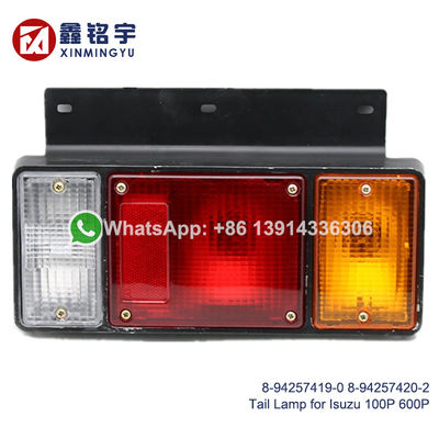 Ein guter Preis. 24V ISUZU 100P 600P Tail Lamp with PP + PC Housing and 1 Year Warranty Online